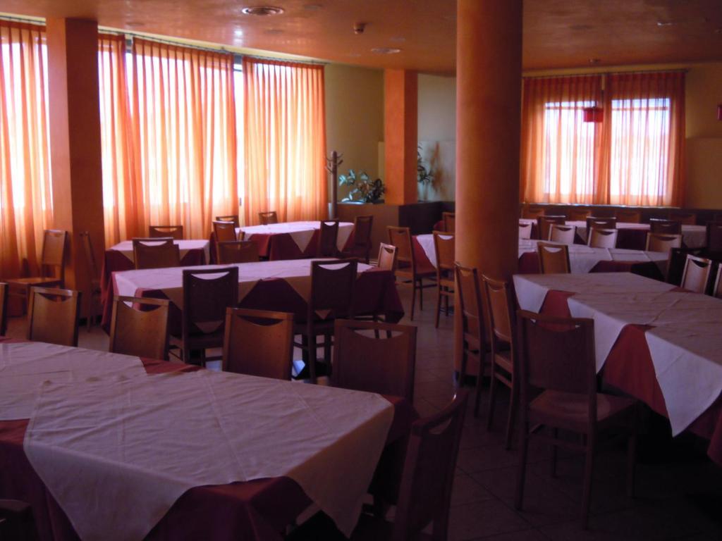Hotel Xibana Tribano Buitenkant foto